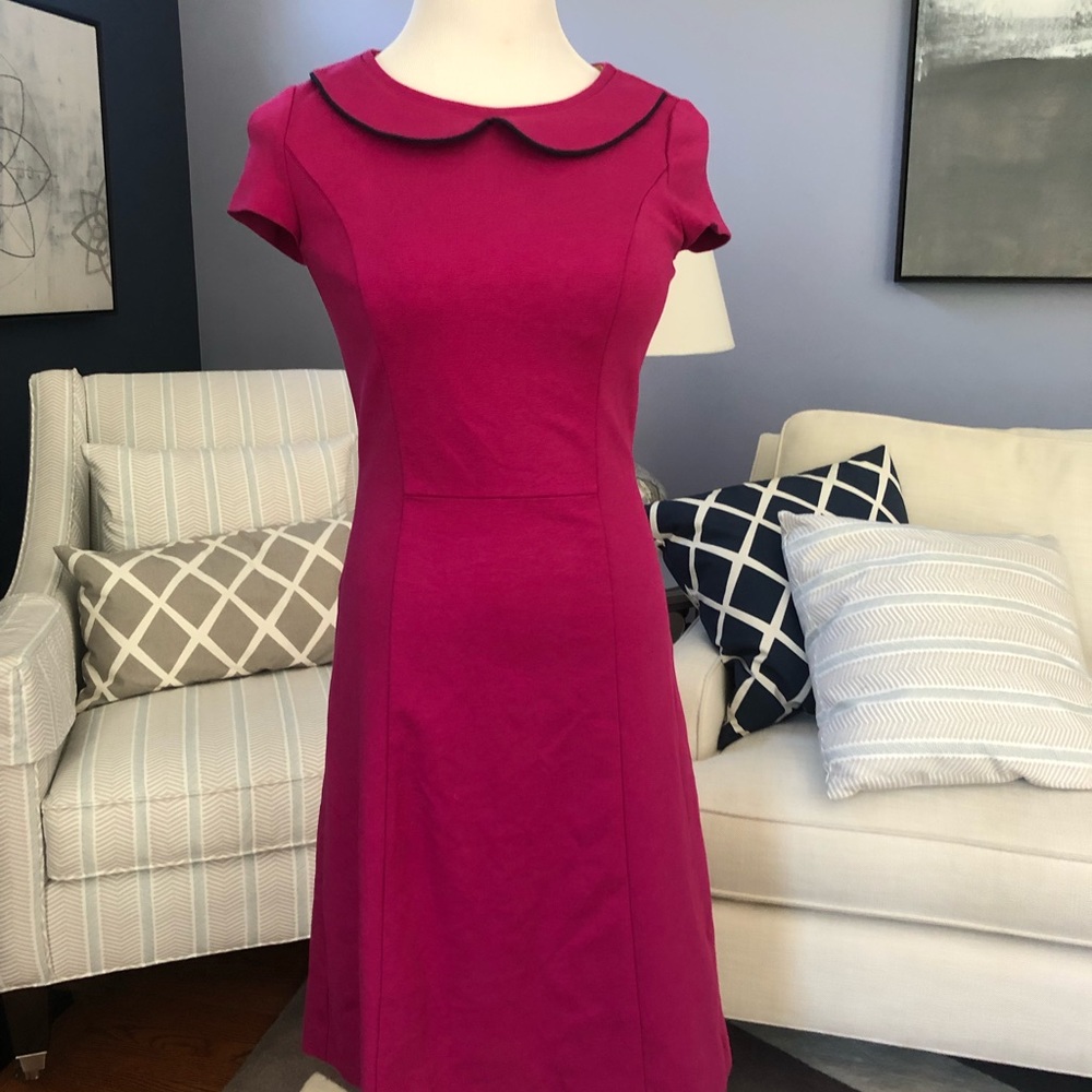 Boden Strand dress sz 4 in dark berry